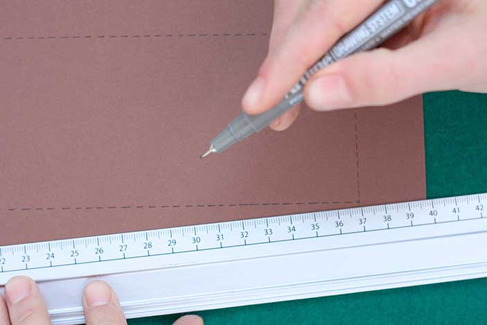 Como reutilizar los tarros La Vieja Fábrica y hacer un reno 1 paso