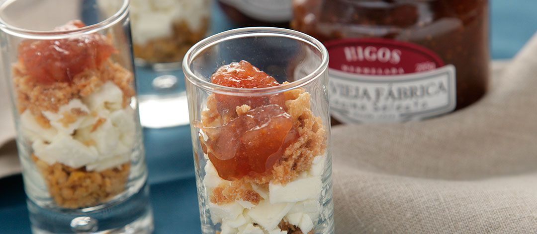 Chupito de galletas, queso feta y mermelada de higos Cocina Selecta