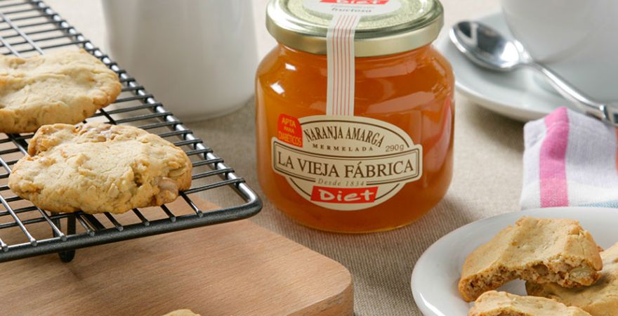 Galletas dietéticas con mermelada de naranja amarga Diet