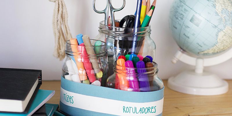 Organizador de materiales de escritorio. Pon en orden tus ideas